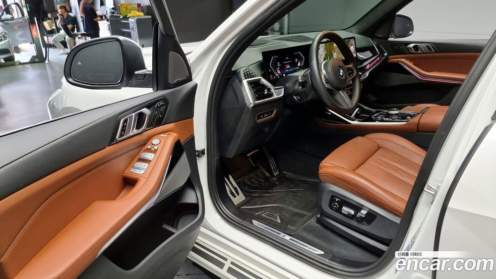 BMW X7 (G07) xDrive 40d M Sports 6-и местный (08.2023)