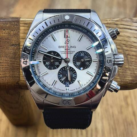 Часы Breitling