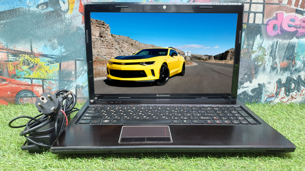 Ноутбук Lenovo Pentium/4 Gb