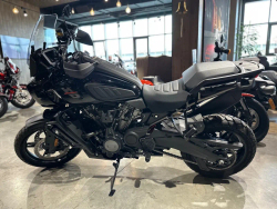 Pan America 1250 (Black)