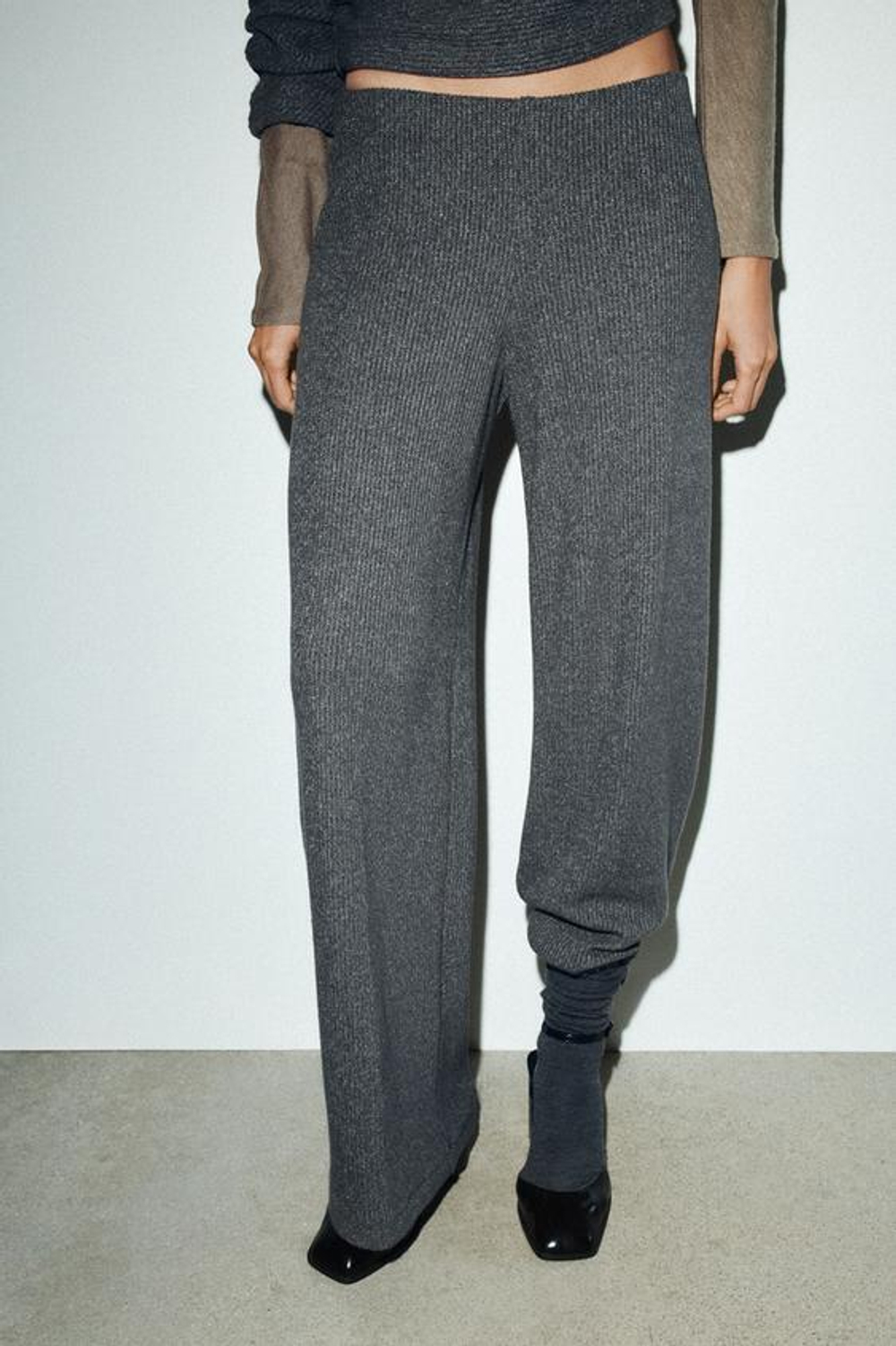 ZARA ШИРОКИЕ БРЮКИ ИЗ МЯГКОЙ ТКАНИ, СЕРЫЙ МЕЛАНЖ