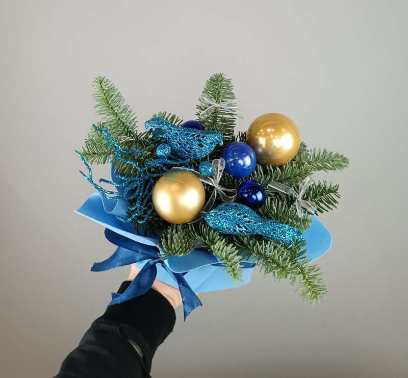 Композиция "Морозное сияние" Композиция "Морозное сияние"