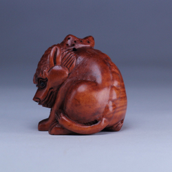 Нэцкэ Дракон круглый