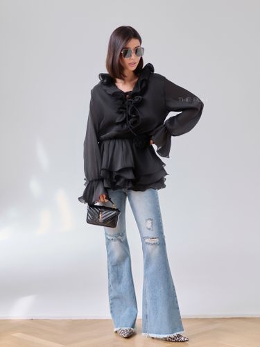 Черное шифоновое платье-блузка с брошами