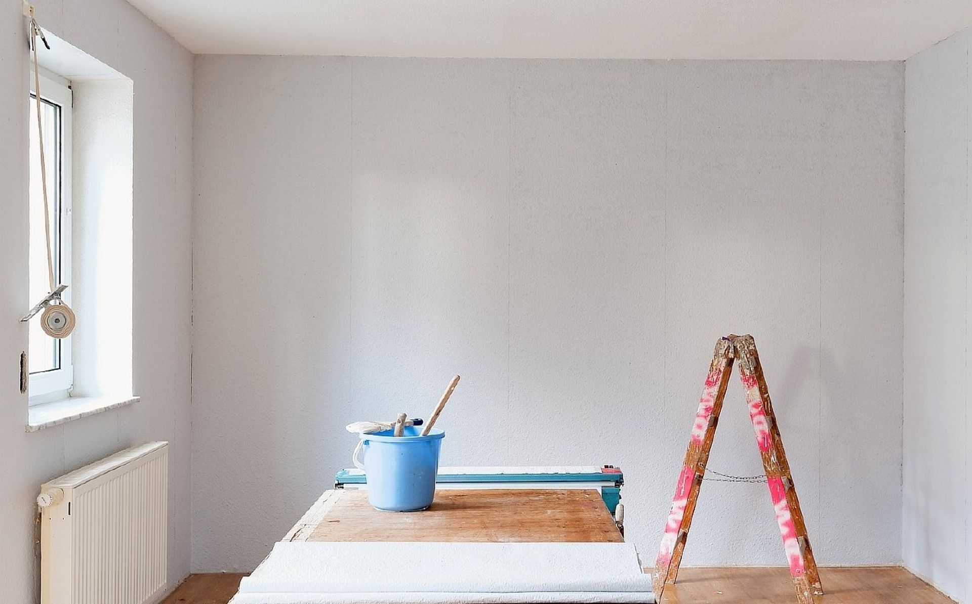 Шпаклевка стен. Шпаклевка стен. Шпатлёвка стен. Штукатурка и шпатлевка. Шпатлевание стен.