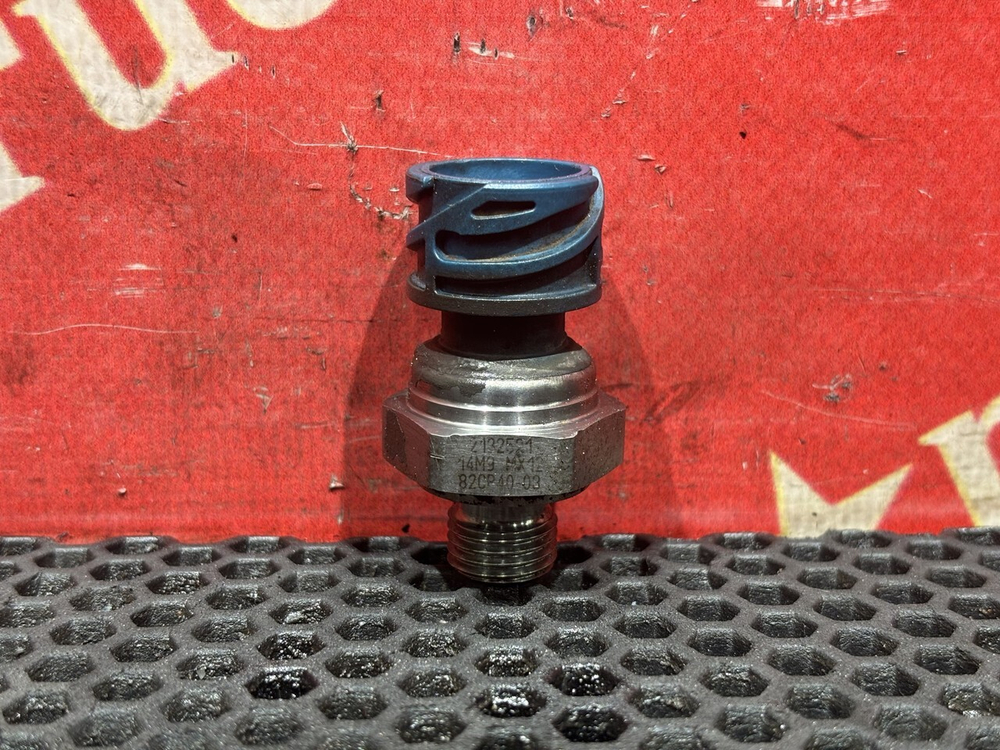 Датчик давления топлива 2019г