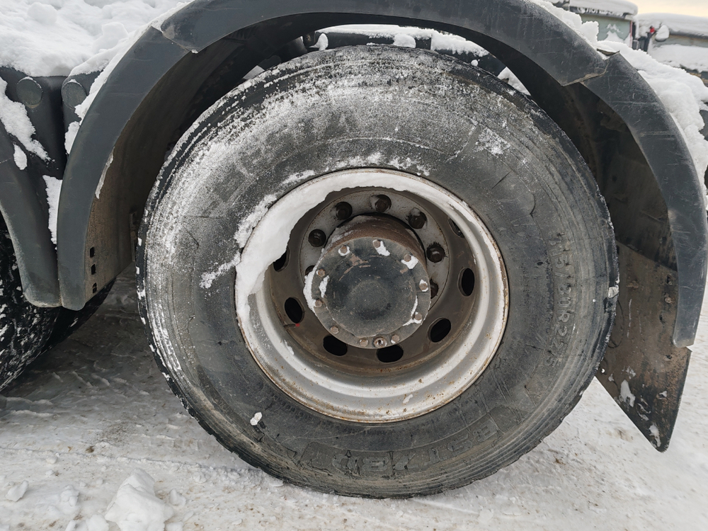 Shacman (Shaanxi) SX* 6x4 Седельный тягач SX42584V324 (Дизельный, 11,6 л, 423 л.с., МТ)