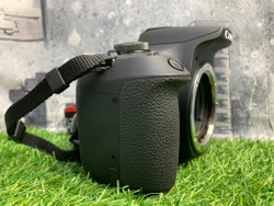 Canon 2000D + 18-55mm 100 кадров Покупка/Продажа
