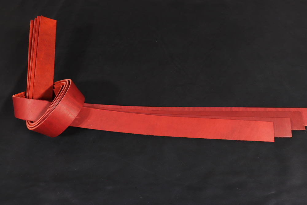 Ременная заготовка Рубин с лицевой отделкой гладкая