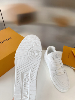 Louis Vuitton Trainer Sneaker