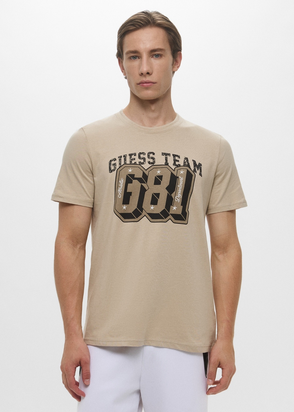 Футболка  мужская GUESS