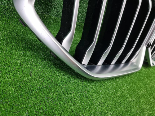 Решетка радиатора BMW X6 G06 (2019-2023)