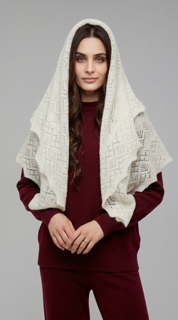 Оренбургский пуховый платок П4-110-02 экрю