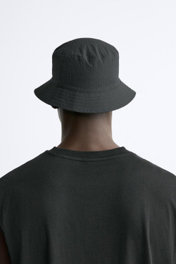 ZARA ПАНАМА С РЕЛЬЕФНЫМ УЗОРОМ, ЧЕРНЫЙ