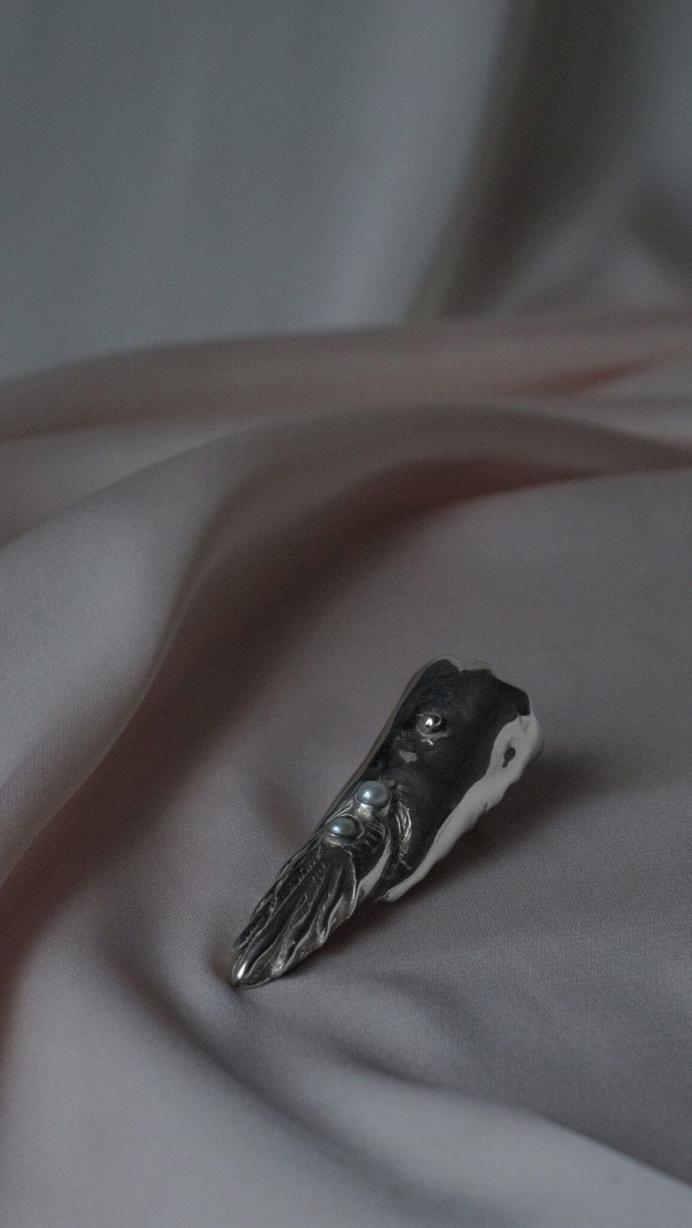 Кольцо палец с жемчугом