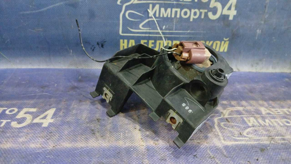 Туманка правая SUBARU EXIGA 2008