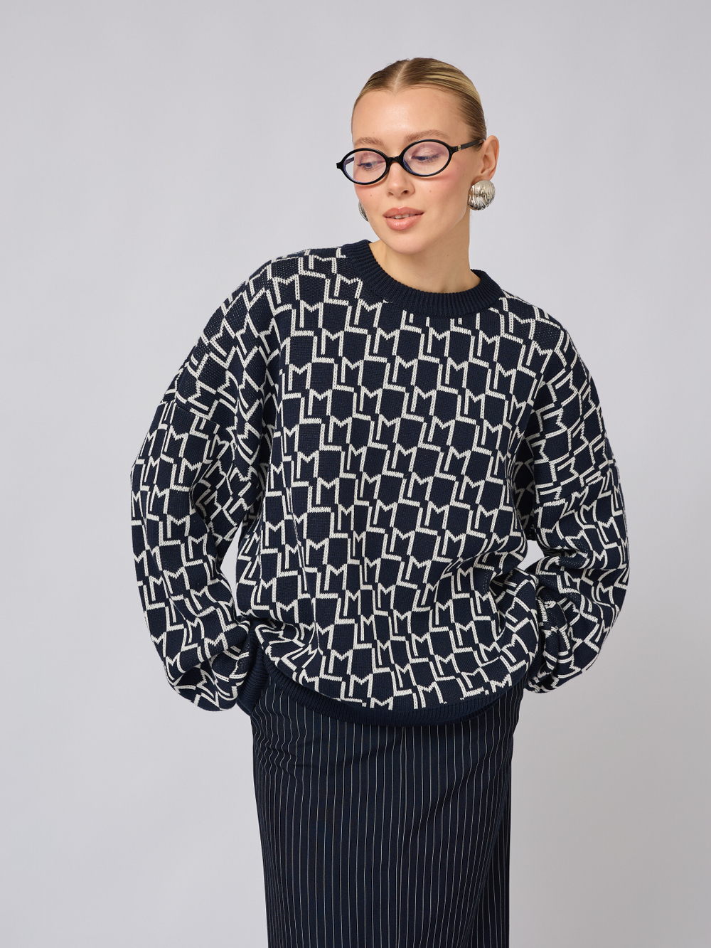 Джемпер оверсайз с логотипом "ML"