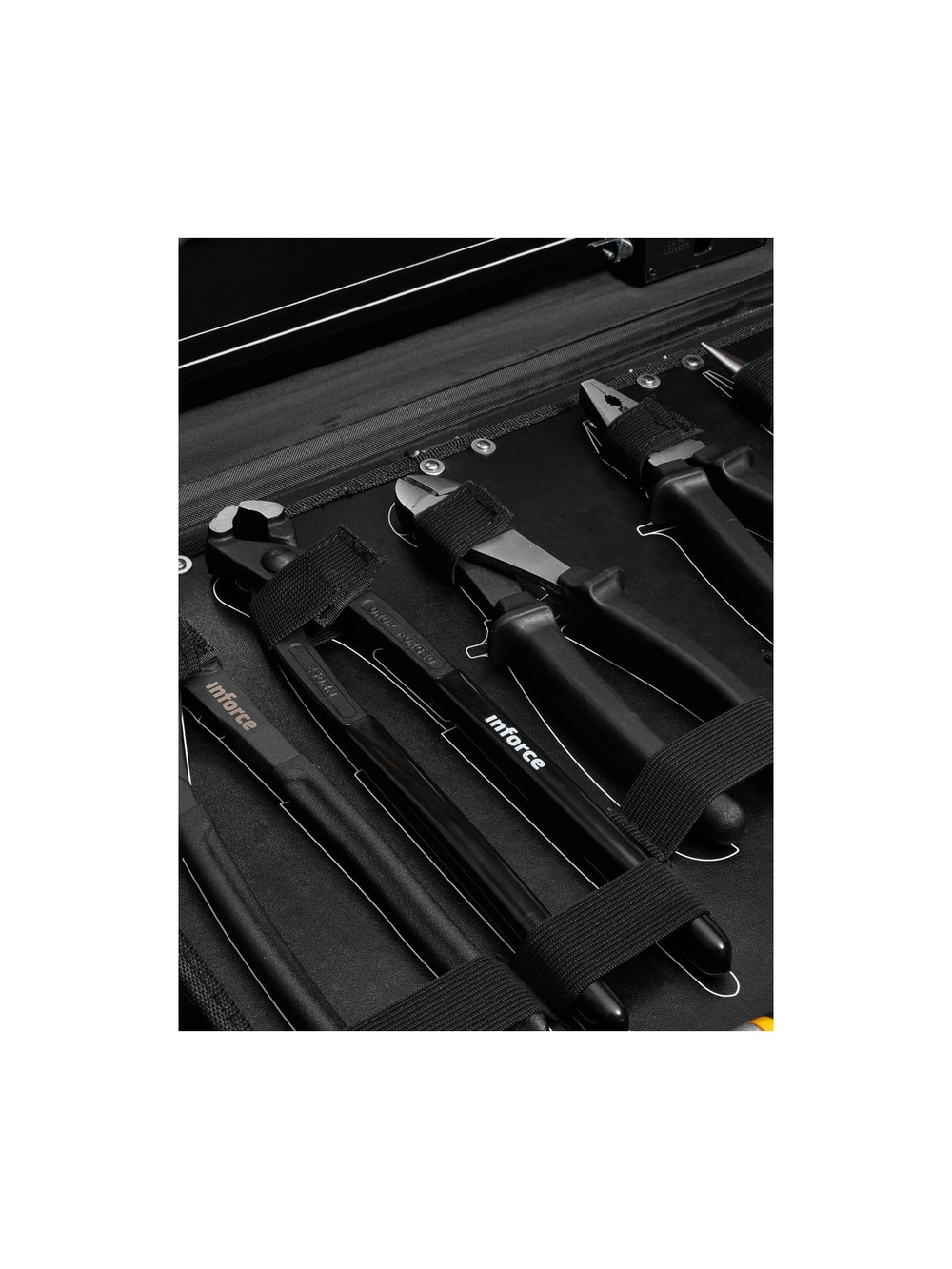 Набор инструментов Inforce 152 предмета 1/2 дюйма и 1/4 дюйма 06-07-18