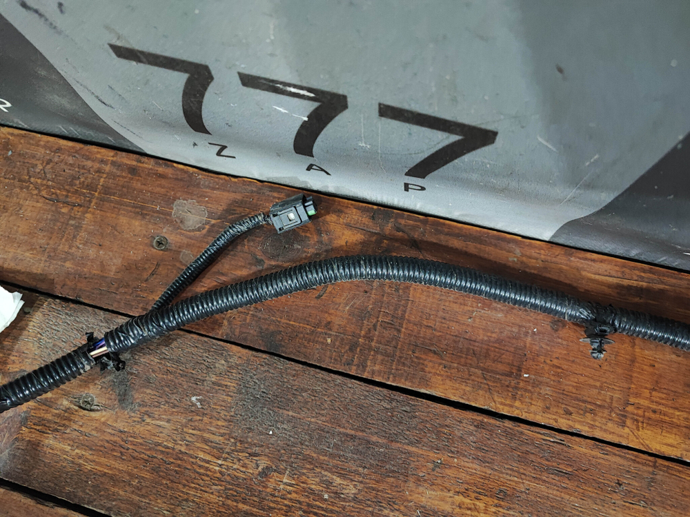 Проводка заднего бампера Chery Tiggo 7 Pro 20-24 Б/У Оригинал 806005047AA