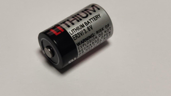 Элемент питания Toshiba ER3V