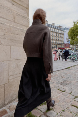 ZARA МЯГКАЯ КУРТКА С ВЫСОКИМ ВОРОТНИКОМ, КОРИЧНЕВЫЙ