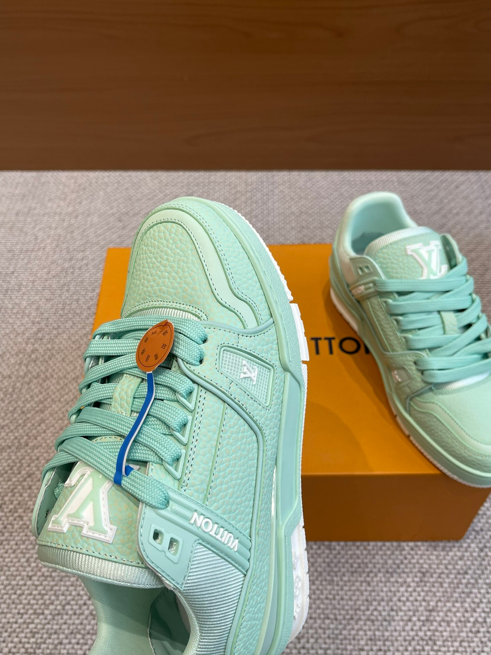 Louis Vuitton Trainer Sneaker