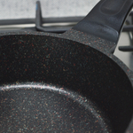 Сковорода 20см высота 5,9см ENERGY Agate Induction с несъемной ручкой, Ис8201A