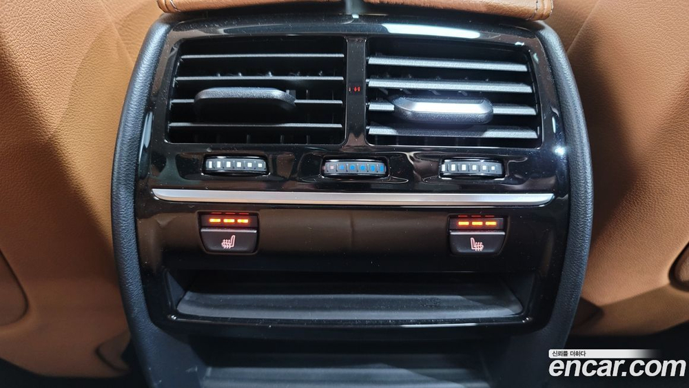 BMW 5 Series (G30) 520i Luxury (02.2020)