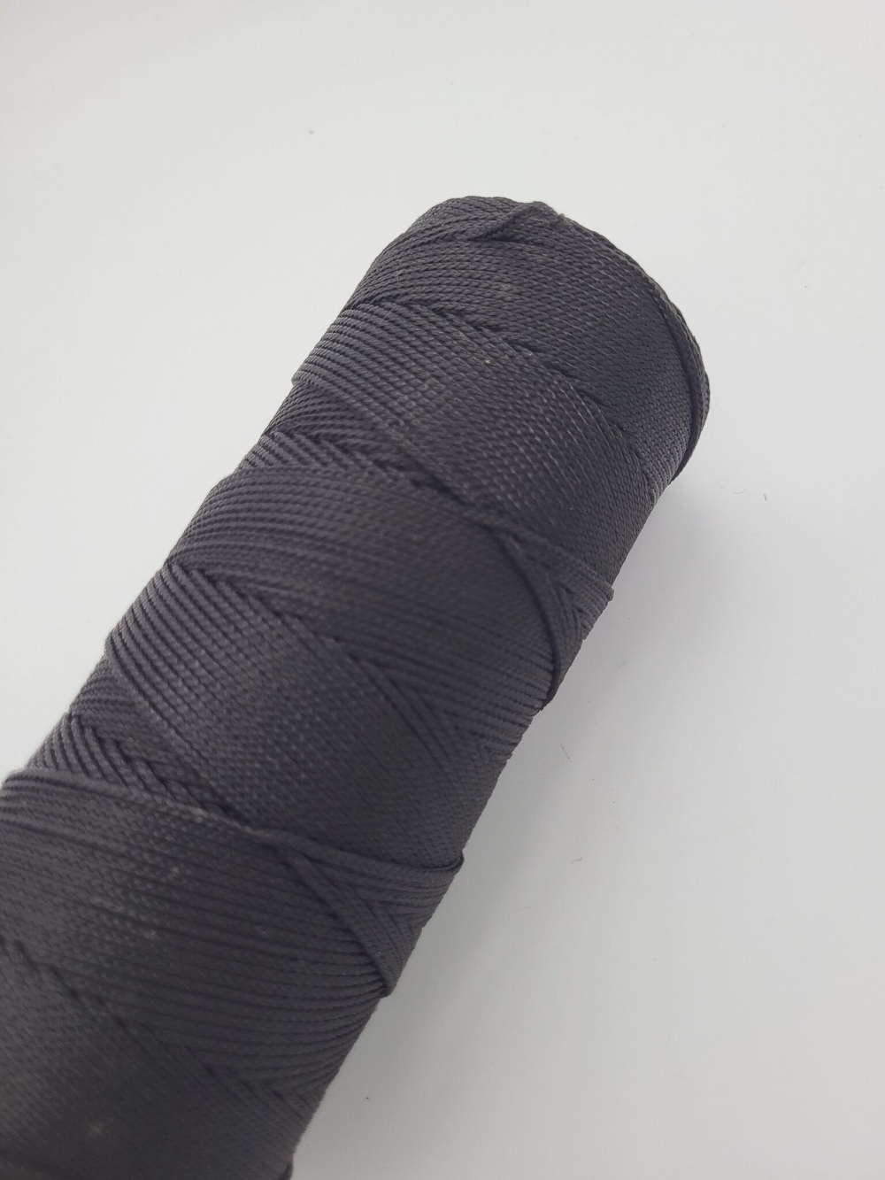 Шнур хозяйственный плоский 2,0 мм (250 м) белый (бобина)