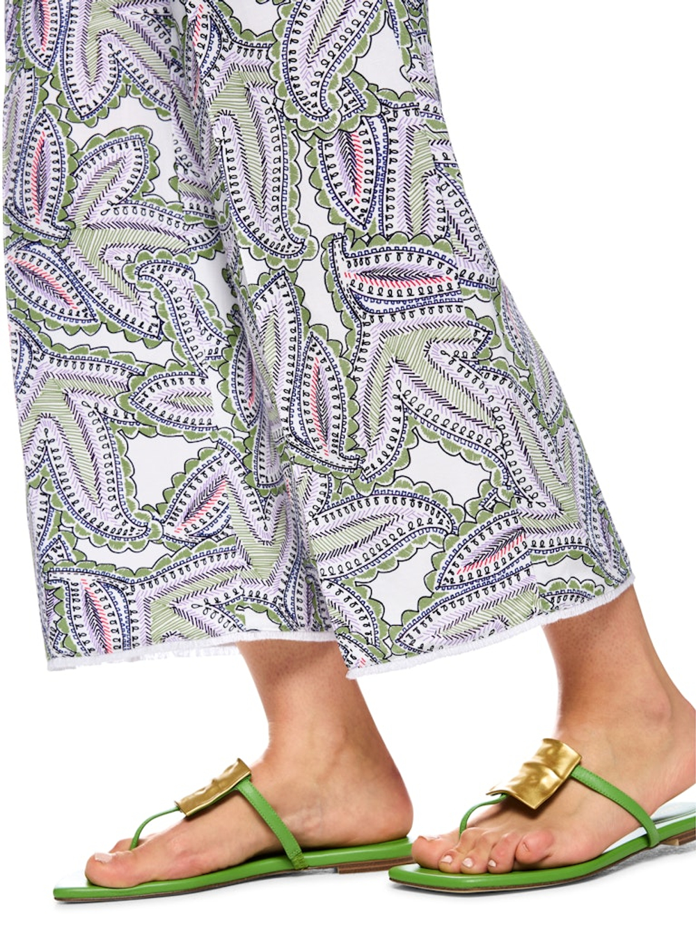 Marc-Cain-Pa_FrühjahrSommer-2026_100_AP-81.64-W54_5