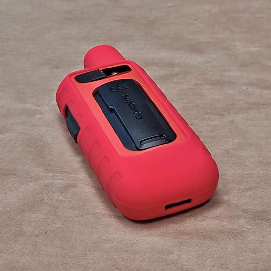 Чехол для Garmin GPSMAP 67i/66i силикон (Красный)