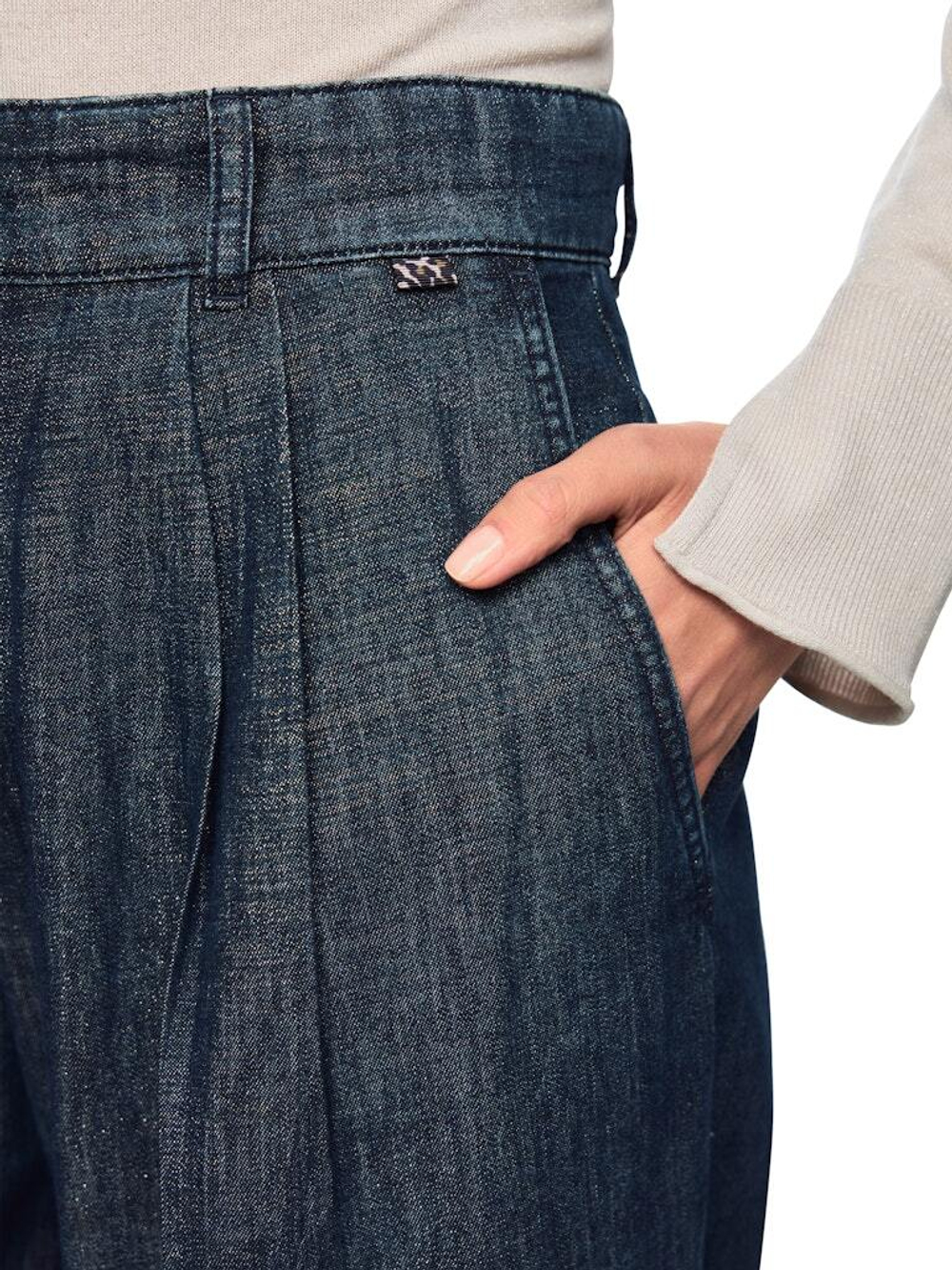 AP 82.39 D08 WICHITA  джинсы