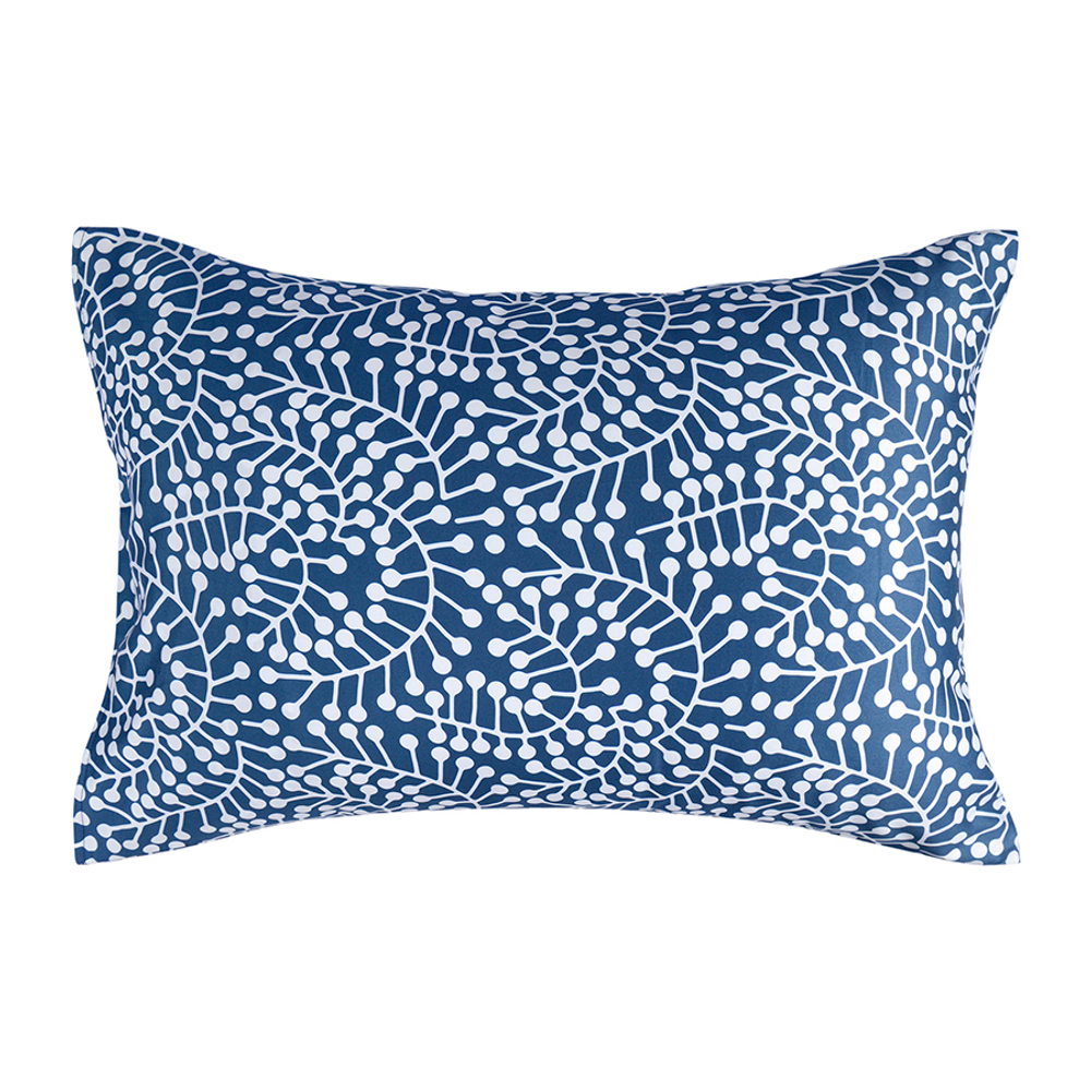 Набор из двух наволочек темно-синего цвета с принтом Спелая смородина из коллекции scandinavian touch, 50х70 см