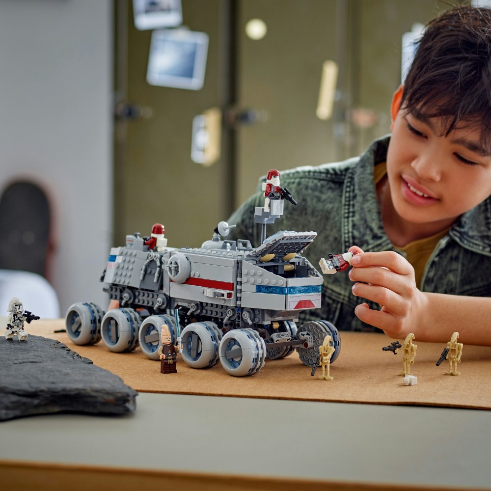LEGO Star Wars - Танк Республики Juggernaut 75413