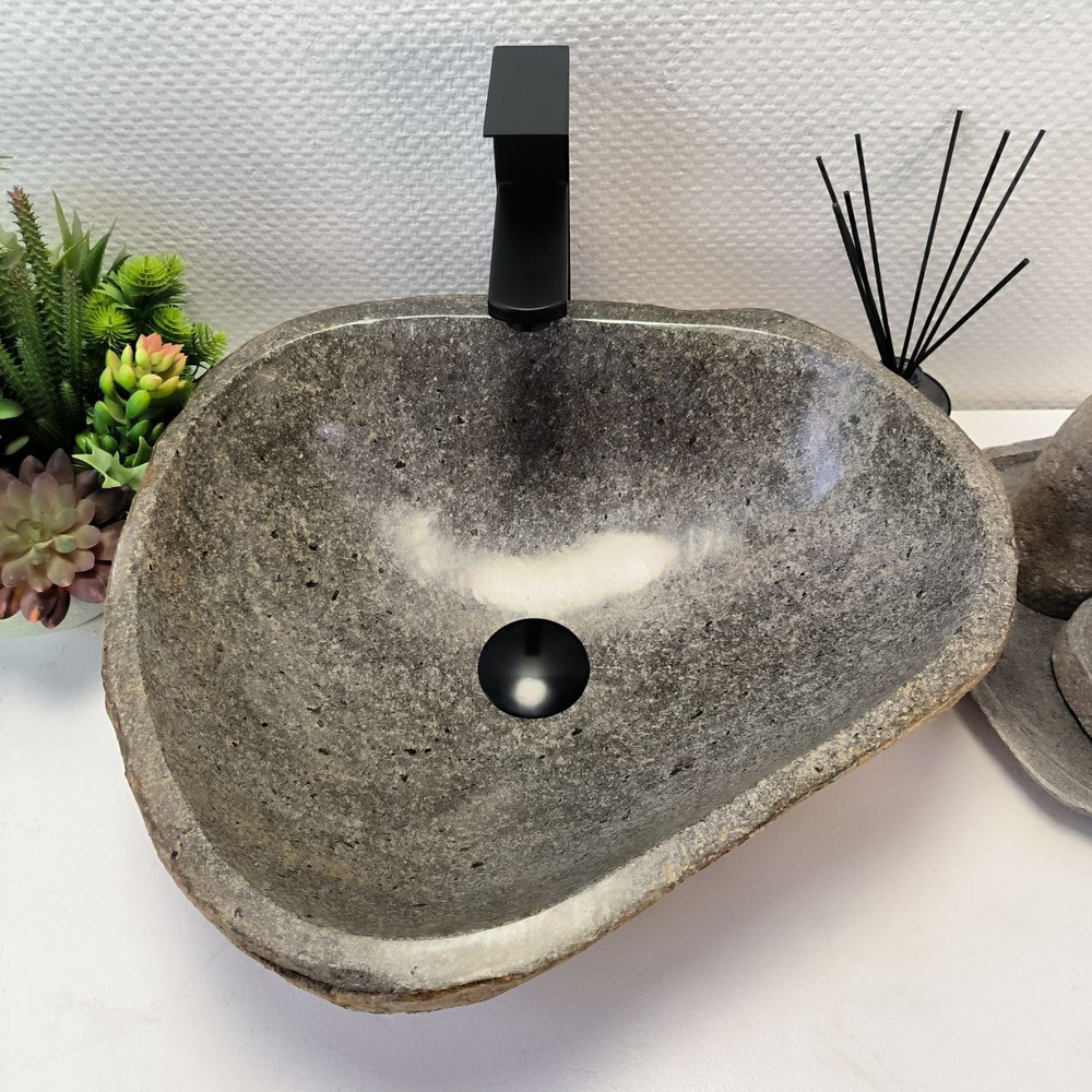 Раковина из речного камня RS-63855 (46*42*15) 0121