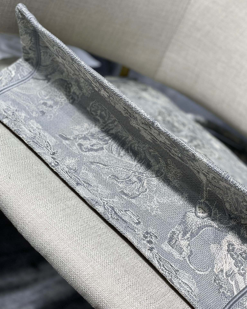 Christian Dior Book Tote 42 cm