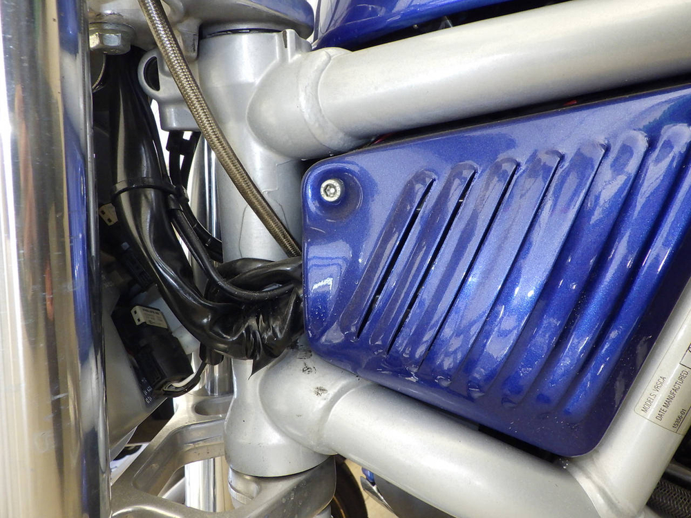 Harley-Davidson V-Rod VRSCAW 1130 054021