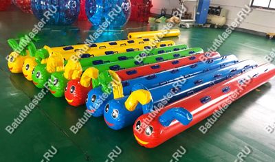 Надувная командная игра "Верхом на гусеницах", 6 мест