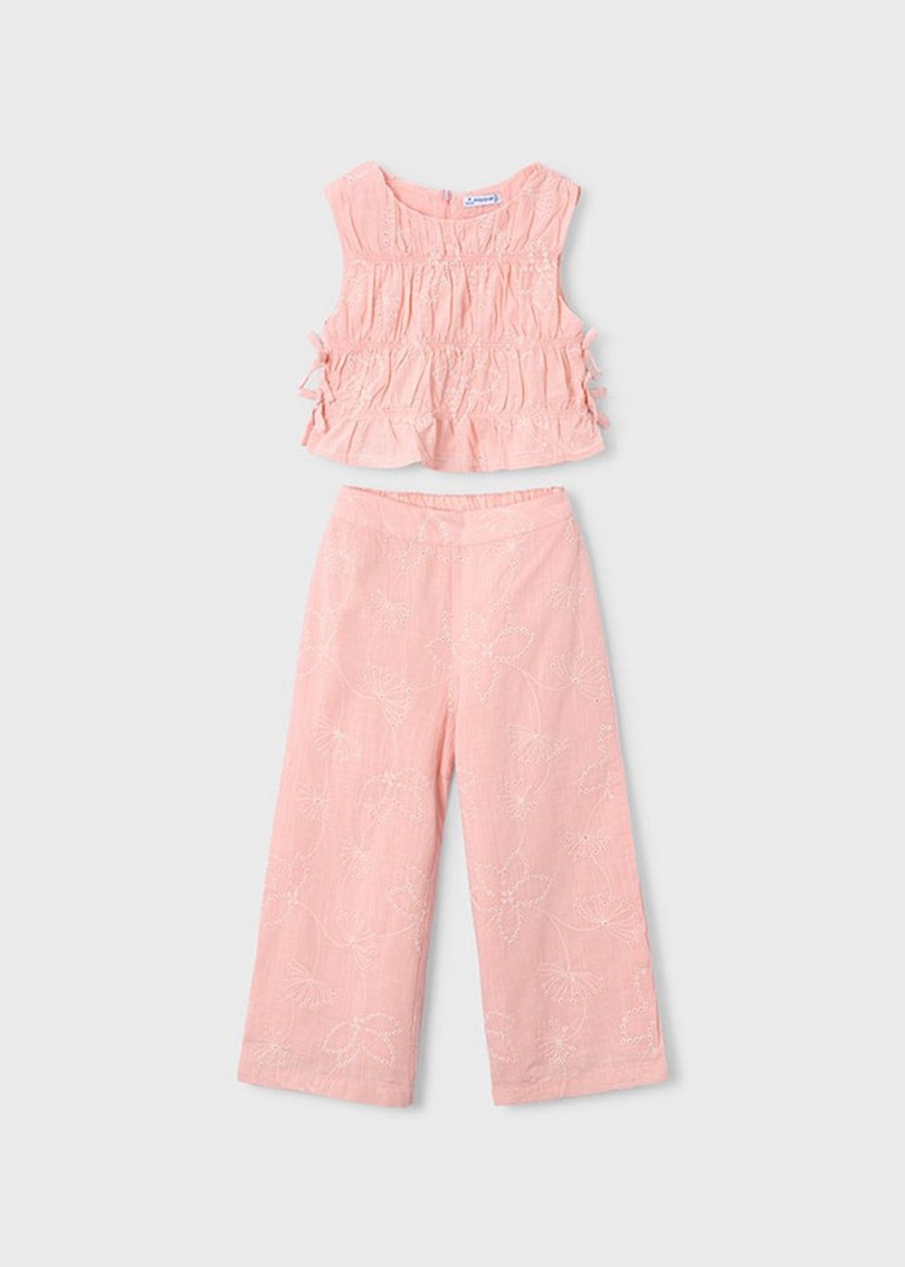 топ с шортами