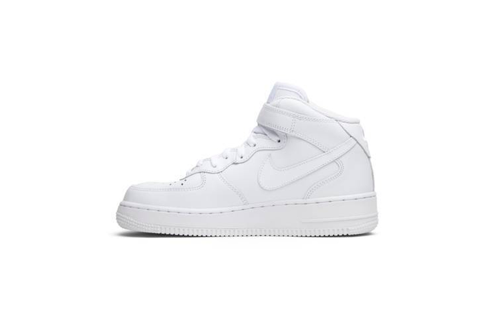 Кроссовки Nike Air Force 1 07 Le (Женская размерная сетка)