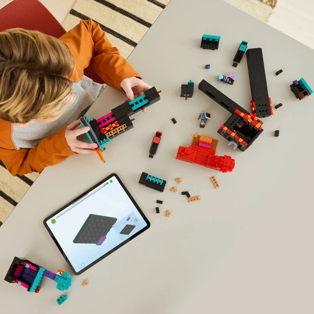 Конструктор LEGO Minecraft 21279 Башня Эндермана