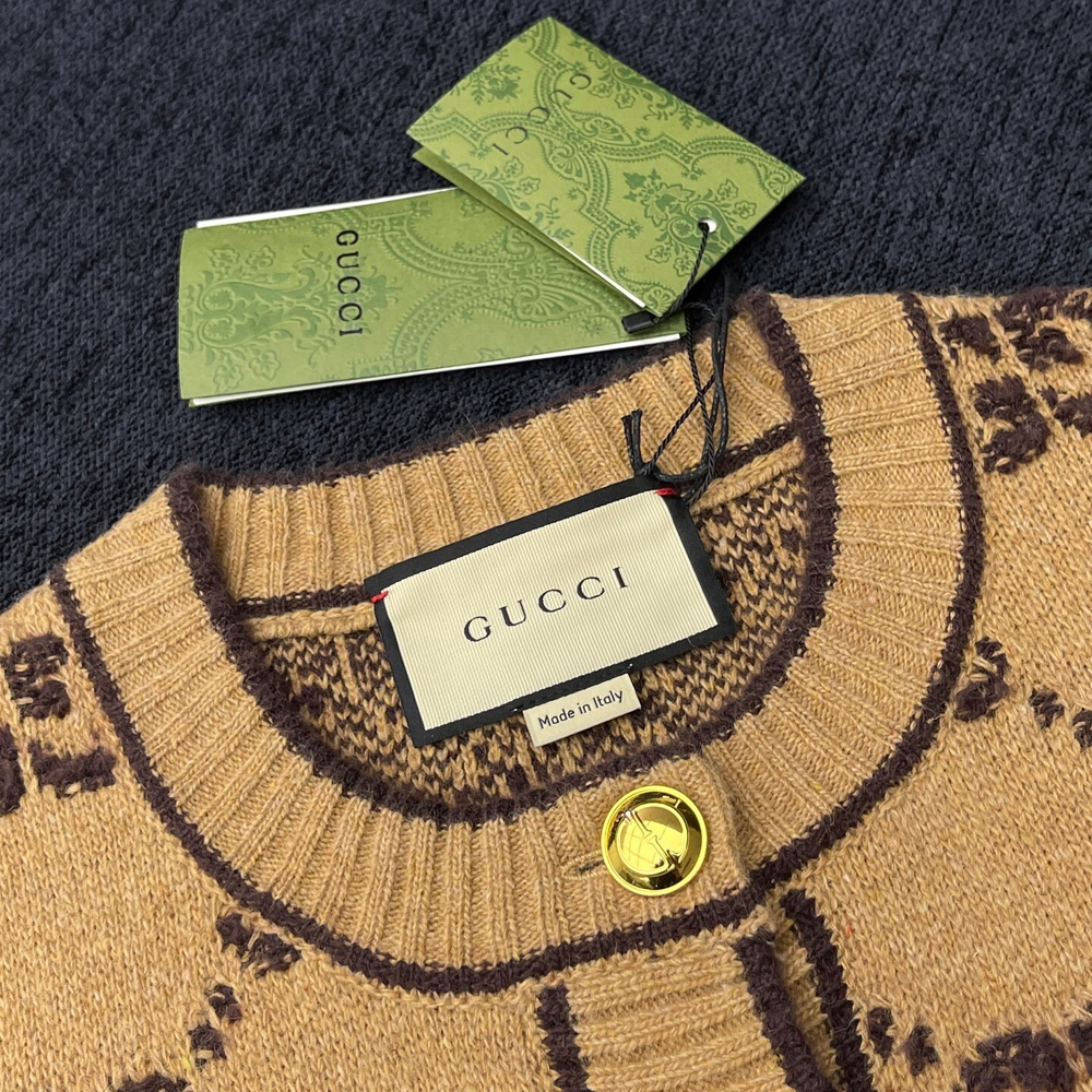 Gucci Sweatshirt