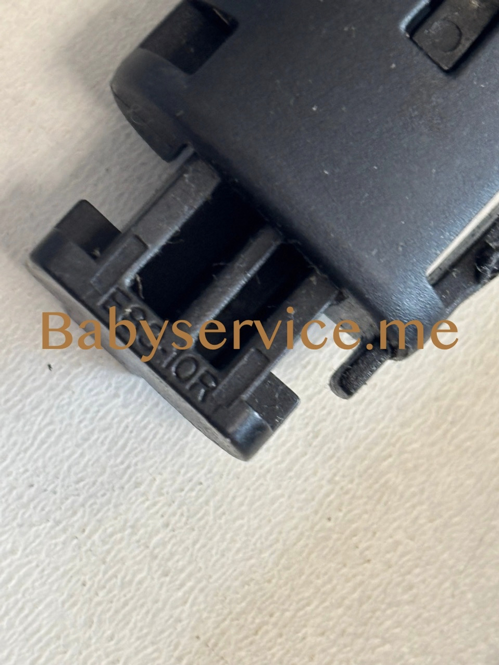 Шарнир рамы Carrello Sigma правый