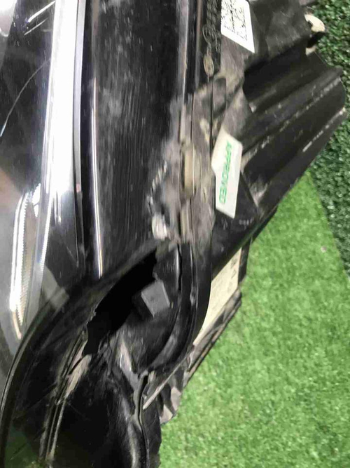 Фара правая Mercedes E W213 (2016-2021) LED