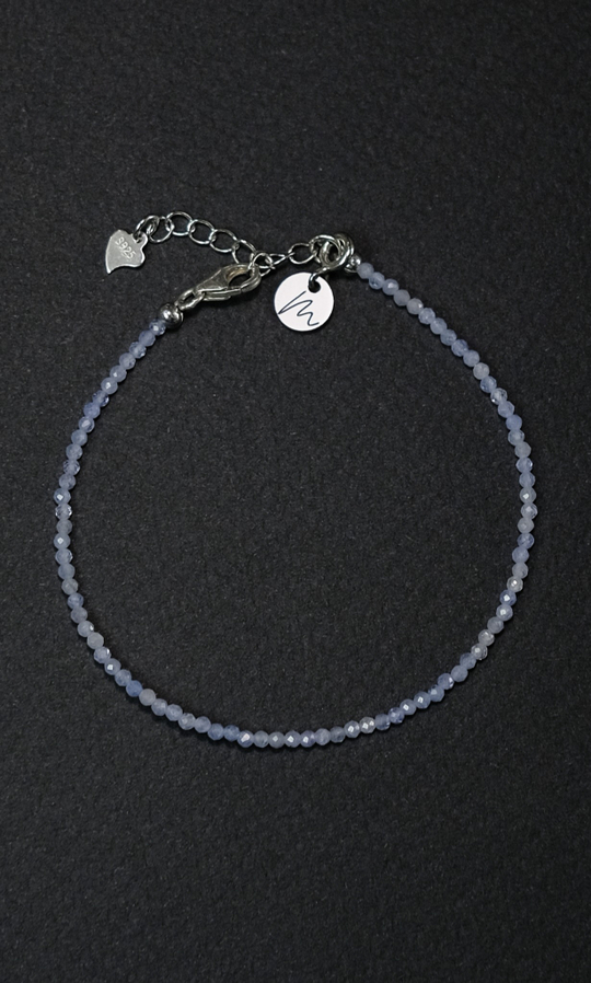 Браслет "Memo about Finance" из танзанита на замочке