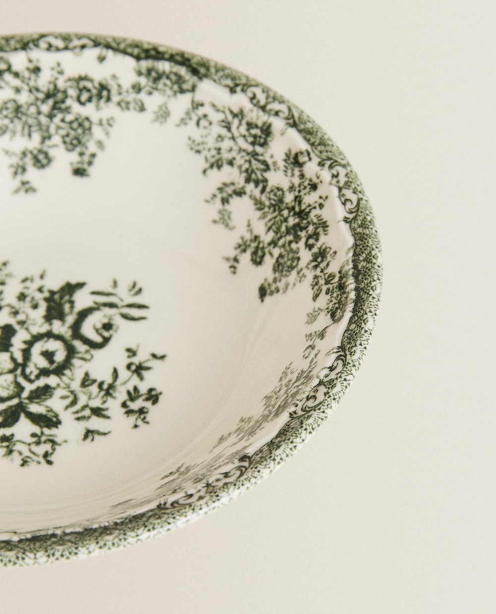 ZARA HOME ЦВЕТОЧНАЯ ФАЯНСОВАЯ СУПОВАЯ ТАРЕЛКА