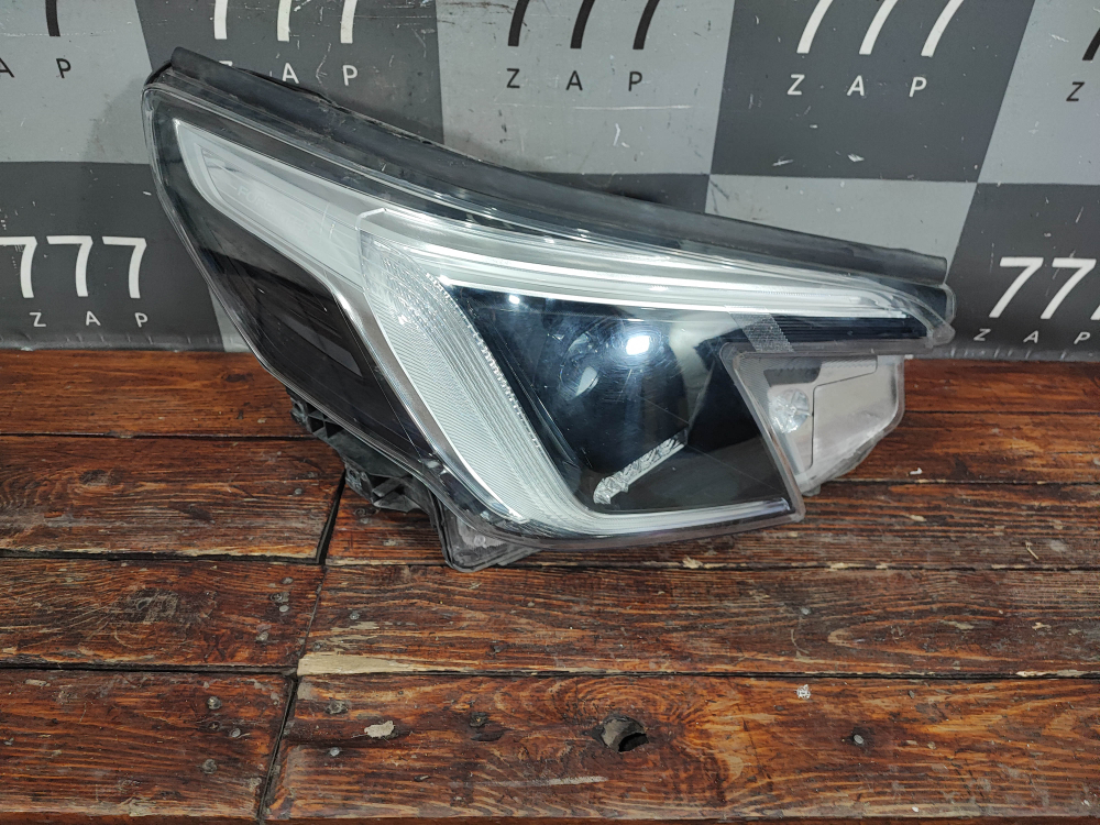 Фара правая Subaru Forester 5 (SK) 21-нв Б/У Оригинал 84002SJ620