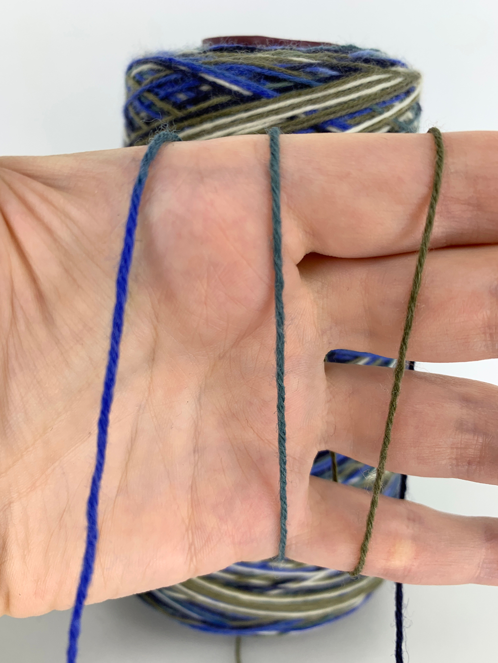 Caliza - Italy Stock- 75% шерсть, 25% п/а; 420м/100гр., мультиколор синий