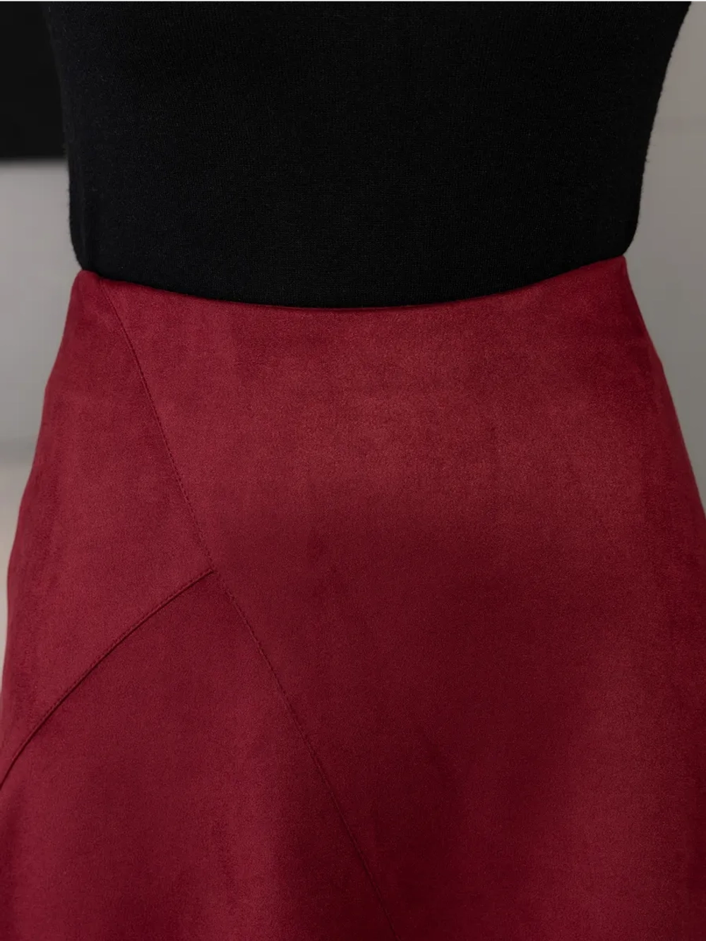 Юбка замшевая трапеция миди