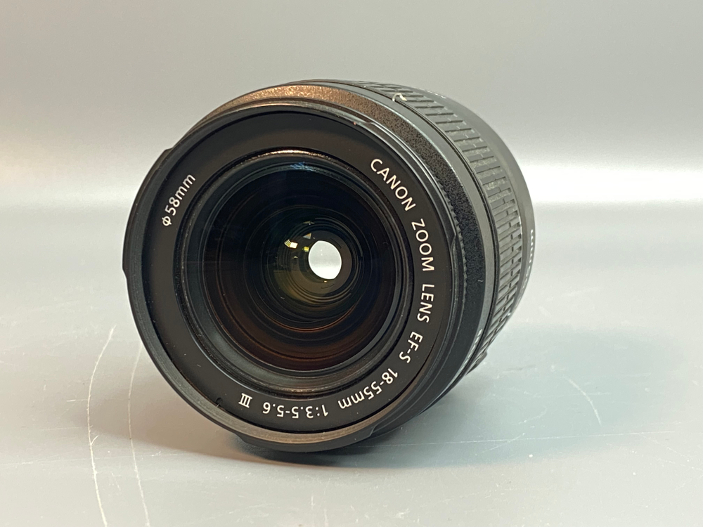 Canon 1100D Body 9.500 кадров